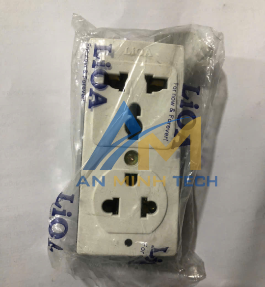 Ổ CẮM ĐÔI NỔI ĐA NĂNG KẾT HỢP LIOA