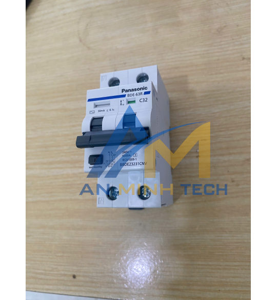CẦU DAO TÉP CHỐNG GIẬT 2P 32A BBDE23231CNV